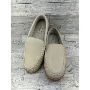 My Slippers My Pillow Women Size 7 Leather Moccasin Slippers Cream 74468-03